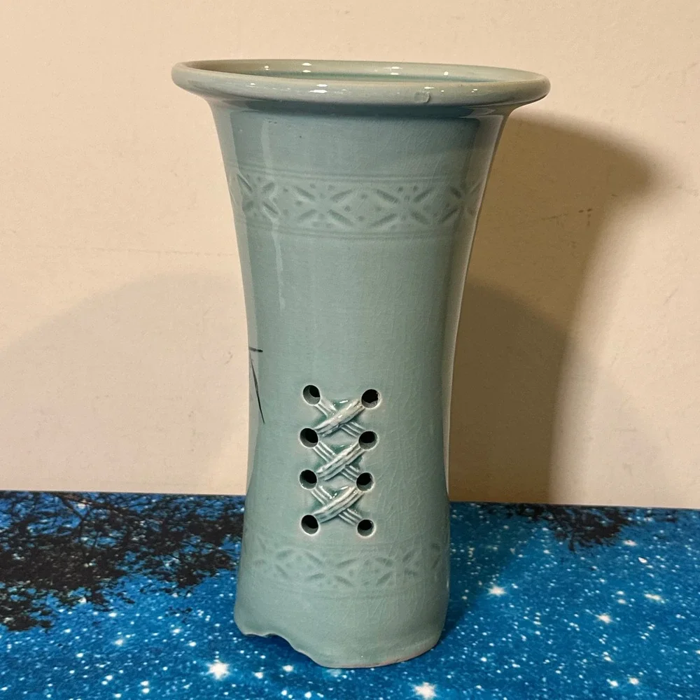 Unbranded elegant celadon